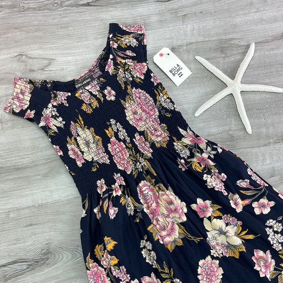 🔆BILLABONG 🔆 OFF BEACH FLORAL DRESS - Picture 5 of 10